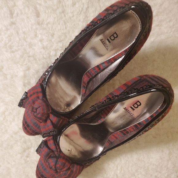 Bakers Plaid/Fabric Heels - Picture 1 of 7